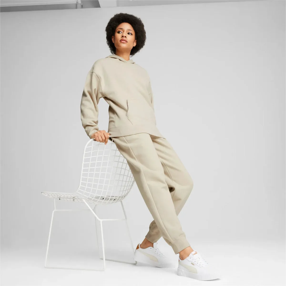 Puma Chándal mujer Puma LOUNGEWEAR TRACKSUIT W 683091 68 beige