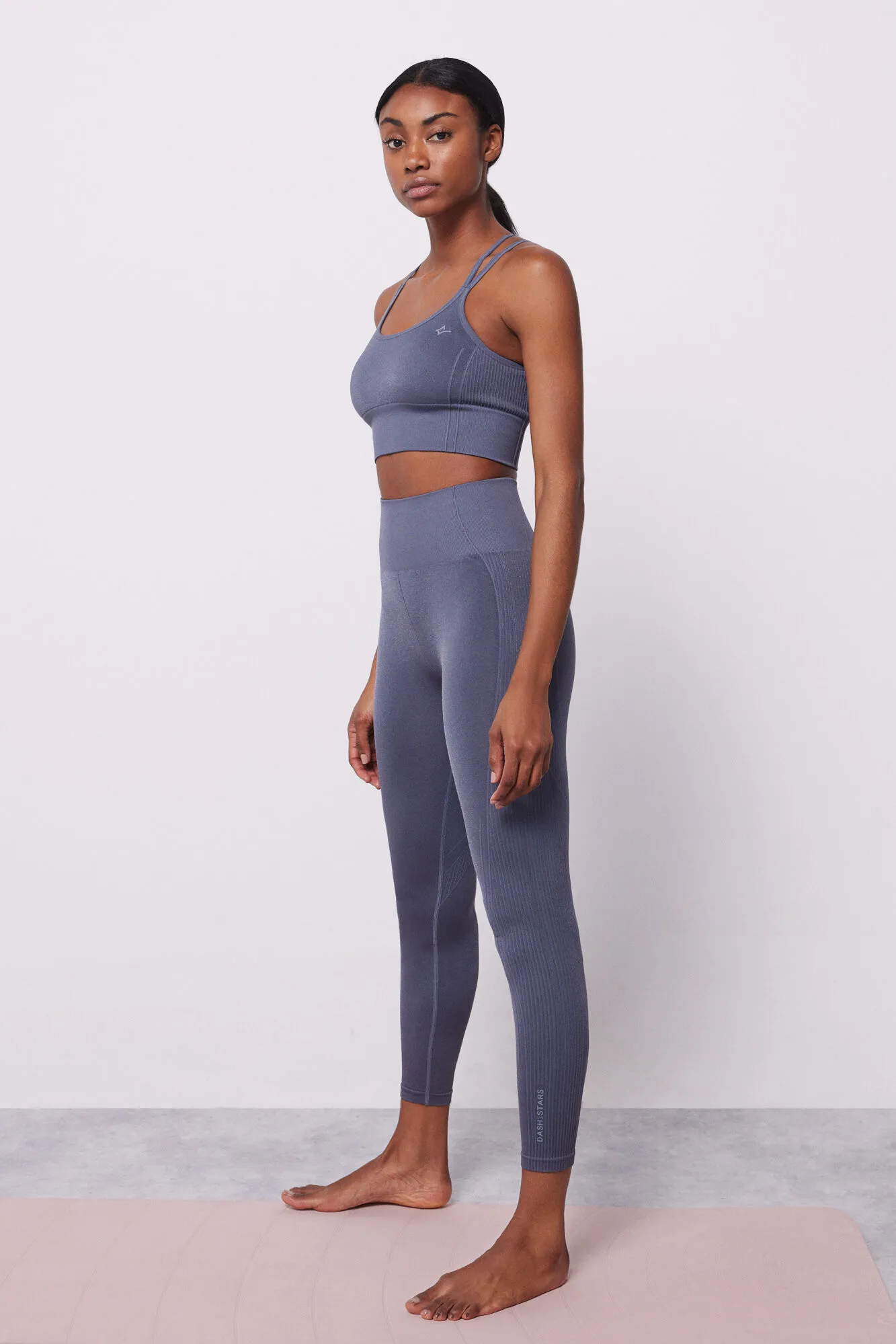 Sujetador deportivo gris Seamless Comfort